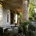 Palac Rzasiny Gryfów Śląski
