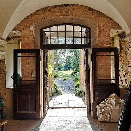 Dom wakacyjny Pałac Rząsiny