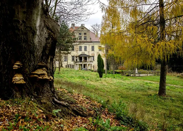 Casa de Férias Palac Rzasiny Gryfów Śląski