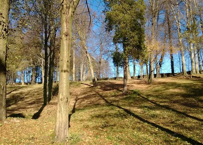 Palac Rzasiny Casa de Férias